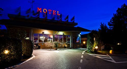 Motel Autosole Cornegliano Laudense Ngoại thất bức ảnh